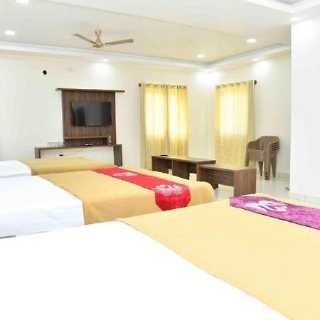Ssr Residency Hotel Mandya Exterior foto
