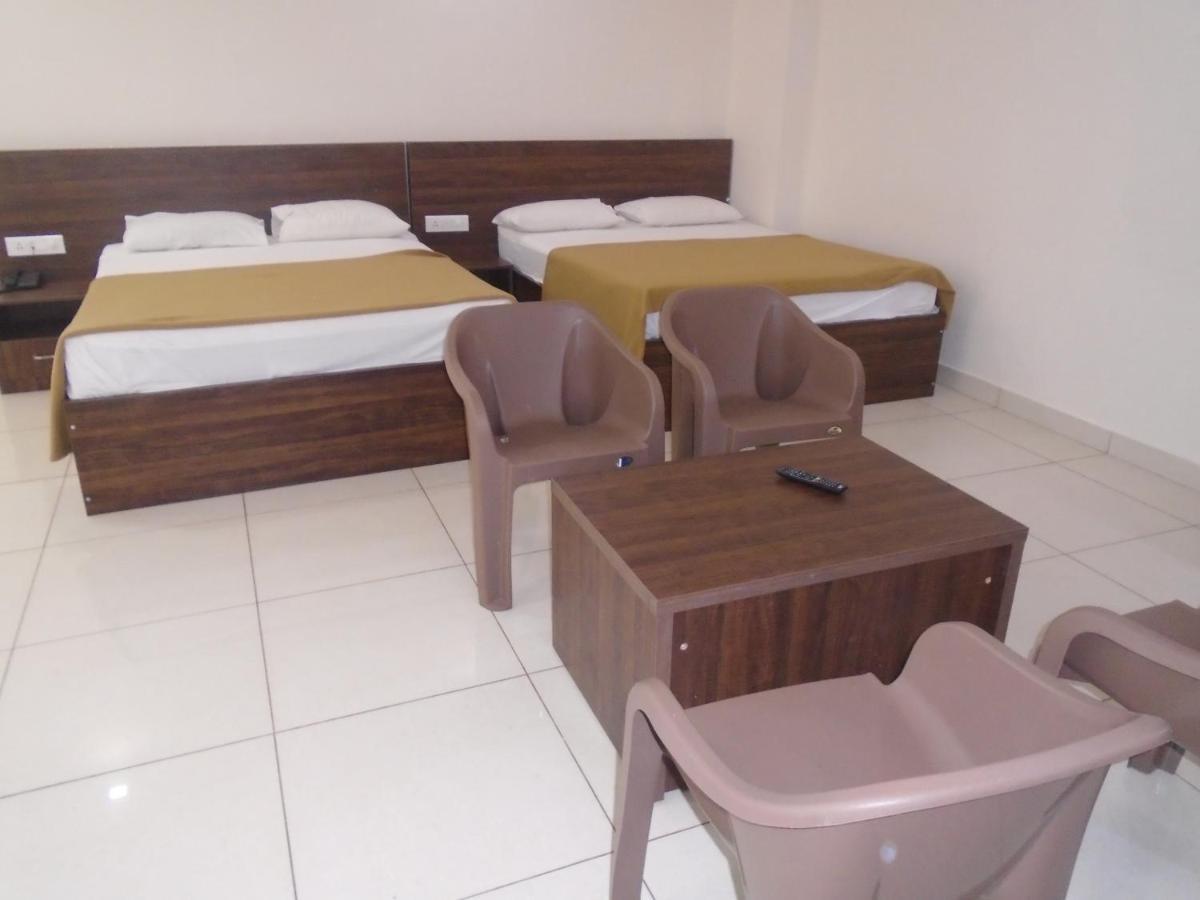 Ssr Residency Hotel Mandya Exterior foto